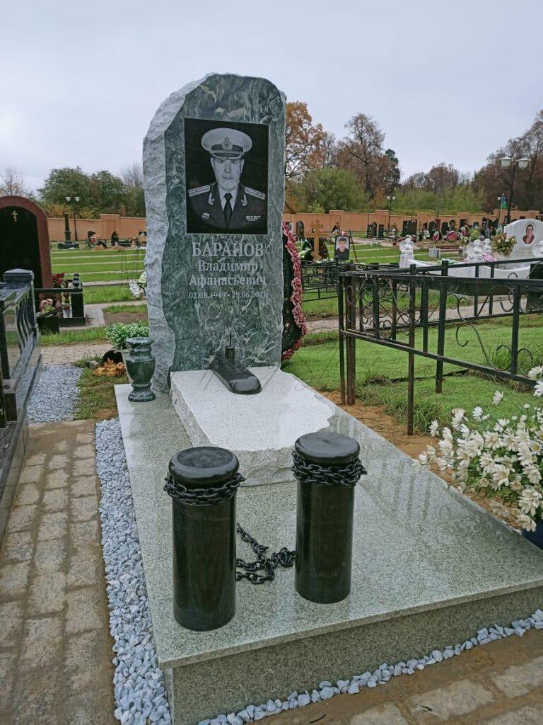 Мемориальный комплекс для моряка